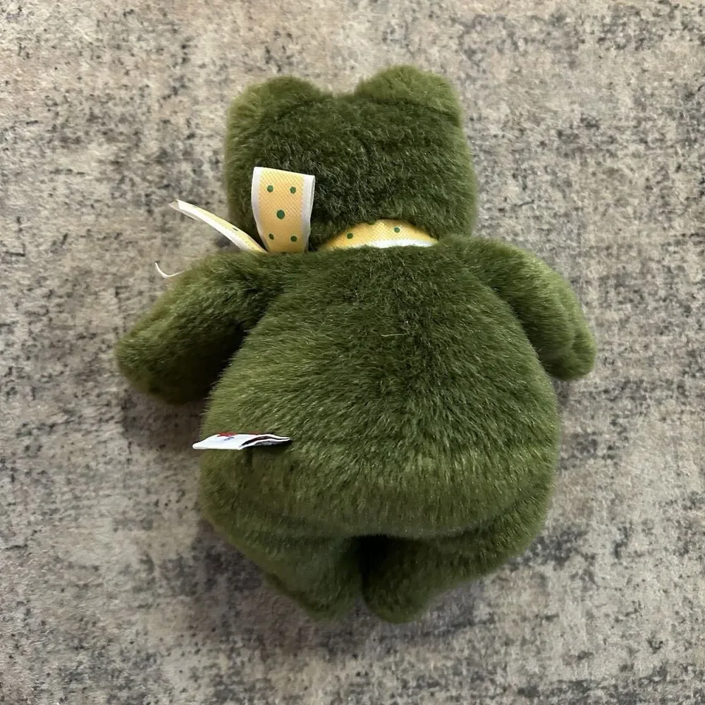 Mary Meyer Vtg 1996 Croaking Wide Mouth Green Frog Plush Stuffed Animal W/ Bow